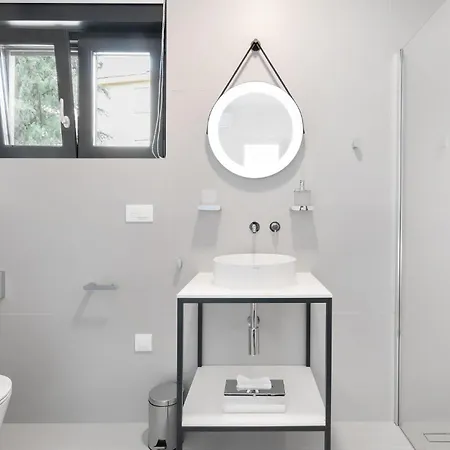 Gorgeous In * Dramalj