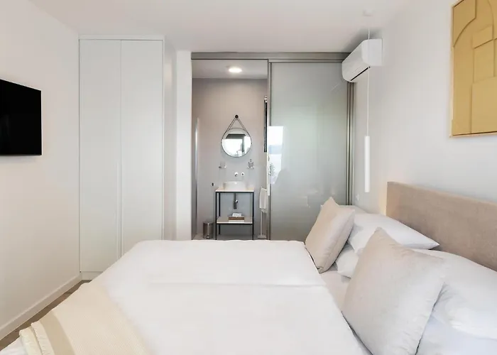 Gorgeous In * Dramalj