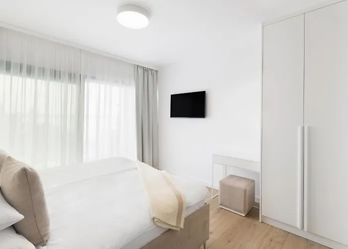 Gorgeous In Дом отдыха