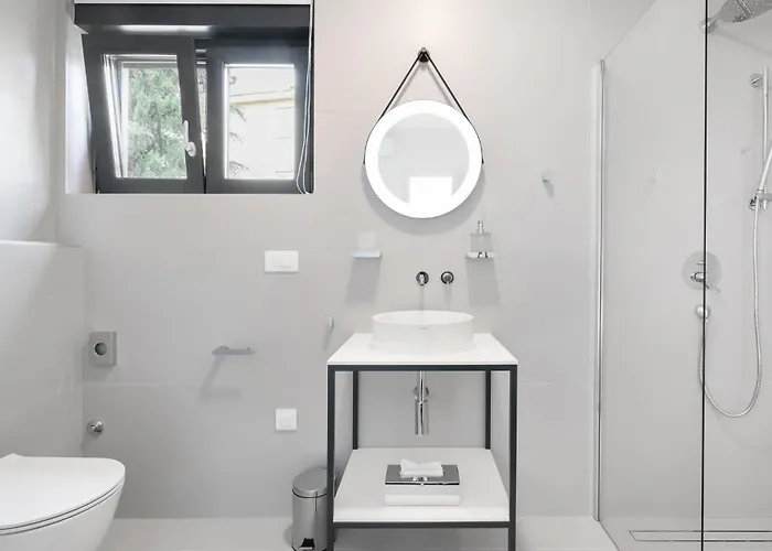 Gorgeous In * Dramalj